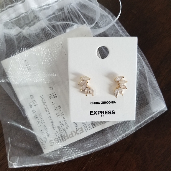 CZ earrings - Picture 4 of 4